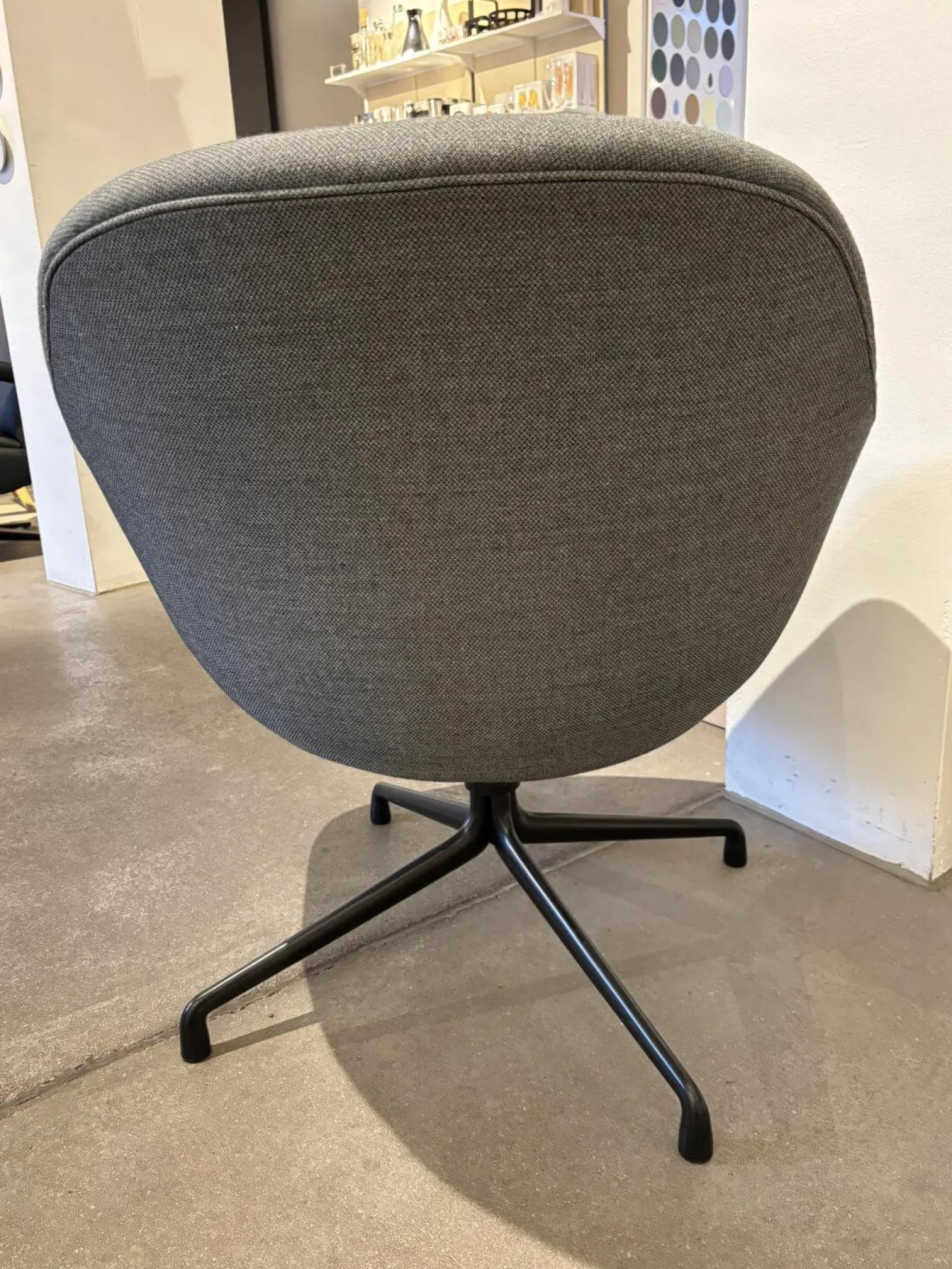 Sessel AAL 81 Soft Stoff Fjord 971 Petrol Grau Blau Gestell Aluminium Schwarz Pulverbeschichtet