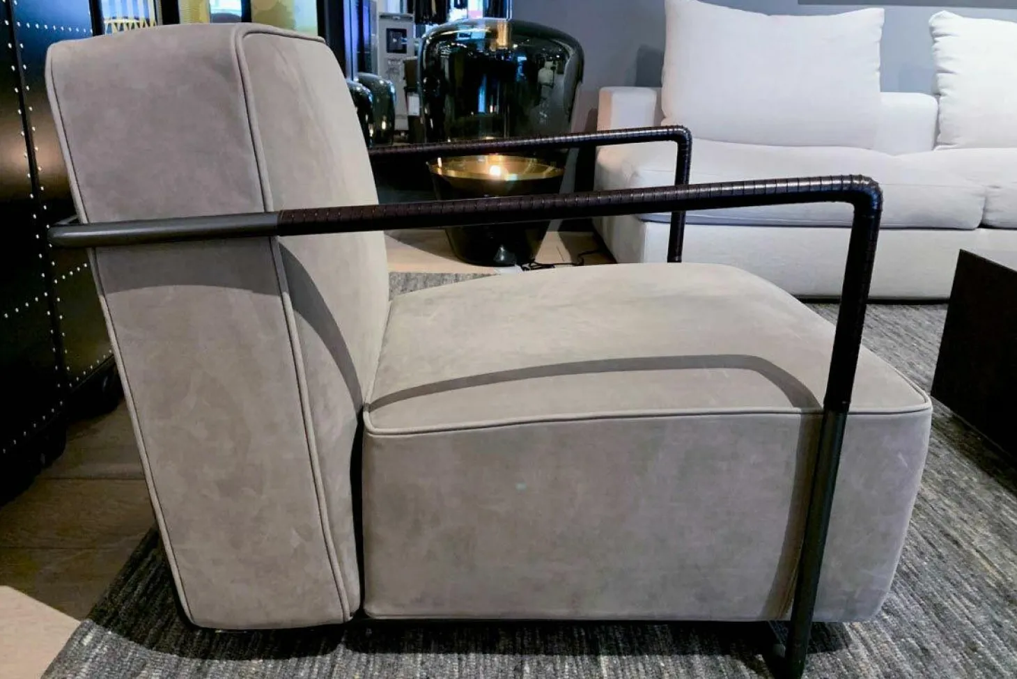 Sessel ABC Leder Beige Gestell Metall Brüniert Dunkelbraun