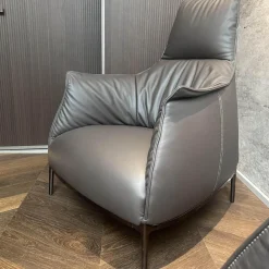 Sessel Archibald A Highback Leder Pelle Soul Ray Grau Füße Nickel Brüniert Schwarz Glänzend