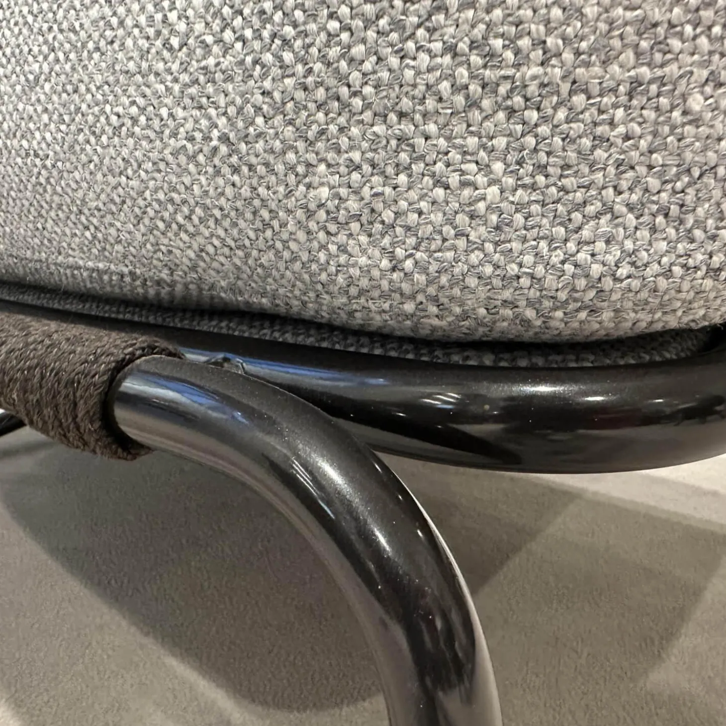 Sessel Aston Cord Indoor Stoff Kolumba 04 Platino Grau Geflecht Taslan Dunkelbraun Füße Metall Schwarz