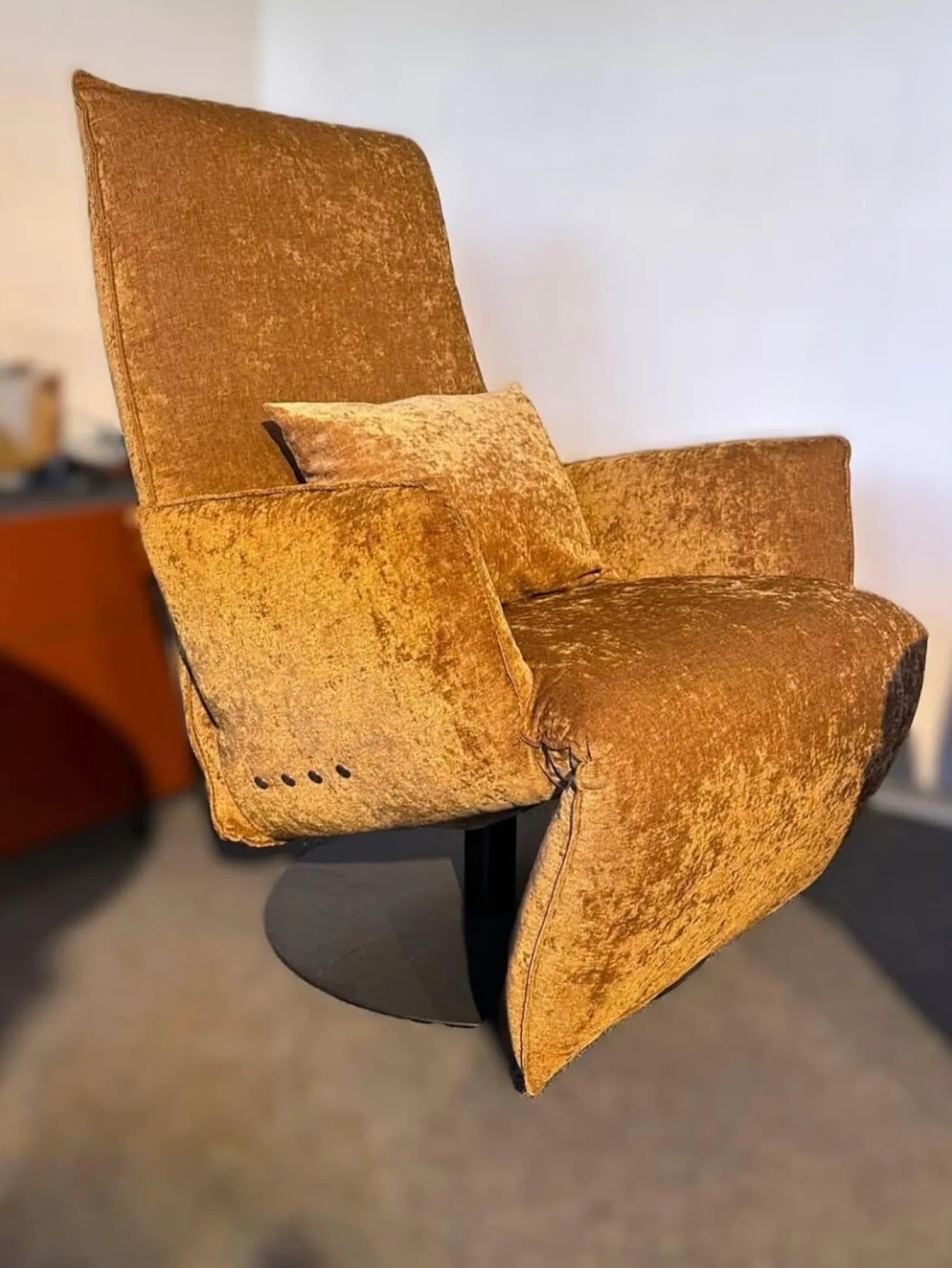 Sessel Baboo Stoff Shabby Chic Cognac 799 24 Gelb Gestell Metall Matt Schwarz Elektrisch Verstellbar