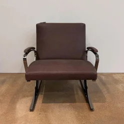 Sessel Berlin Chair Leder Vintage 65 1412 Chestnut Braun Gestell Schwarz Chrom Mit Kunststoffgleitern