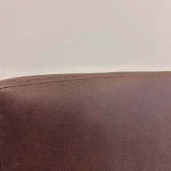 Sessel Berlin Chair Leder Vintage 65 1412 Chestnut Braun Gestell Schwarz Chrom Mit Kunststoffgleitern