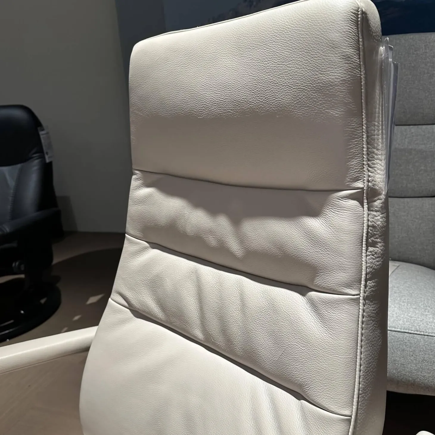 Sessel Best Choice Drenthe Small Bezug Leder Polo 1027 Weiß Creme Gestell X 60 Chrom Gebürstet Elektrisch Verstellbar 2 Motoren