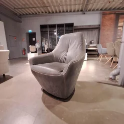 Sessel Cantate Bezug Leder Danza 315 Mirage Grau Stahlfuß Epoxy E2200 Nuit Grau Garnfarbe 899 Ocker Braun