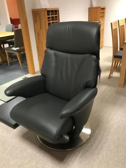 Sessel Canyon+ Large Bezug Leder Credo Farbe Anthrazit Metall Drehteller Mit Kopfpolsterverstellung Und Rückenverstellung