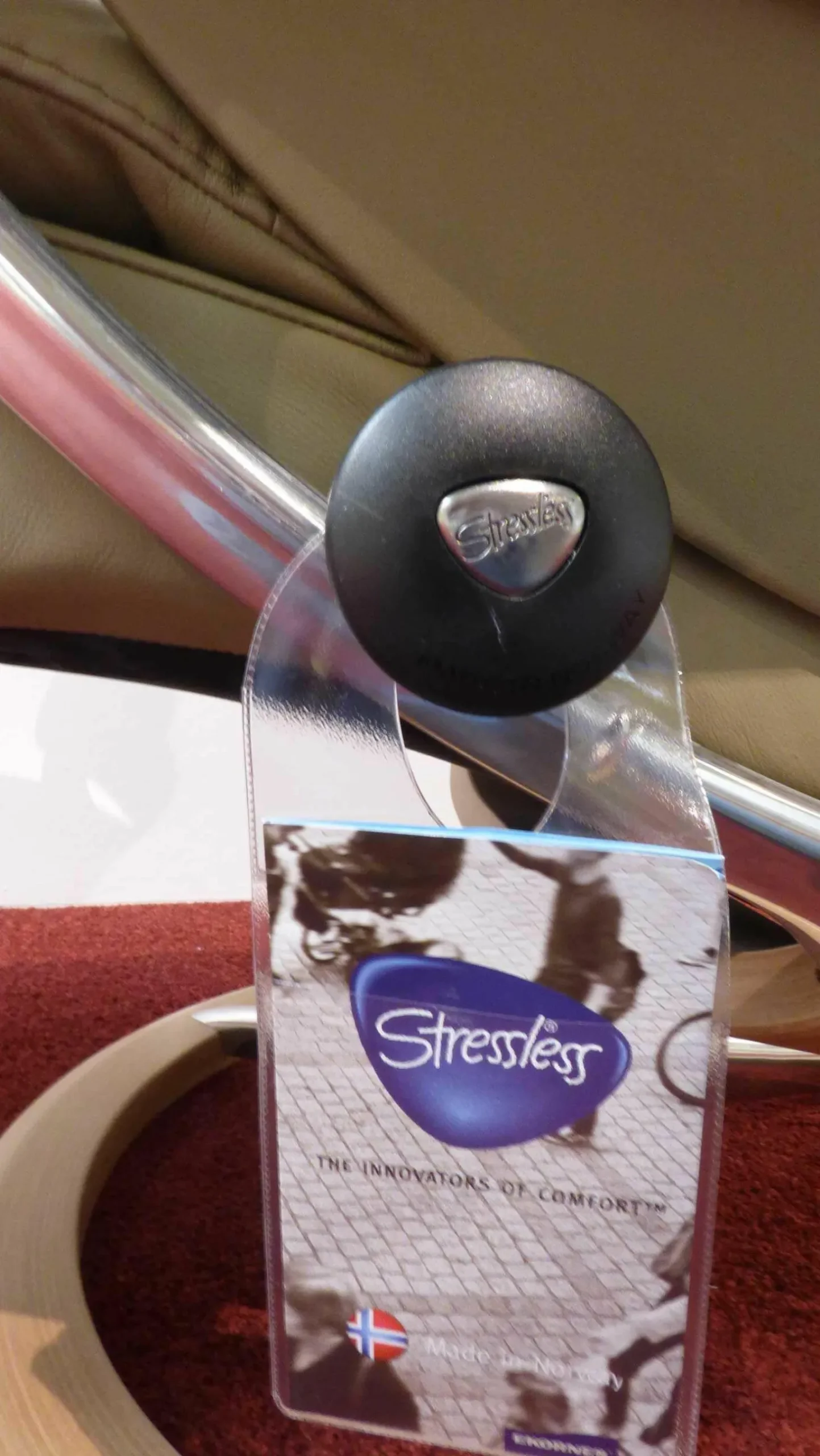 Sessel Capri S Leder Grün Paloma Signature mit Hocker