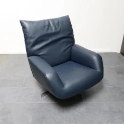 Sessel Chiara Bezug Leder P 9165 78 Dunkelblau Drehgestell Metall Verchromt