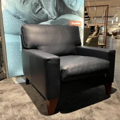 Sessel CL 400 Leder 43 Indigo 43.850 Fuß Holz Mahagoni Gebeizt