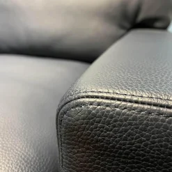 Sessel CL 400 Leder 43 Indigo 43.850 Fuß Holz Mahagoni Gebeizt