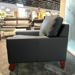 Sessel CL 400 Leder 43 Indigo 43.850 Fuß Holz Mahagoni Gebeizt