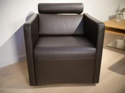 Sessel CL 332 Leder Mocca Inklusive Rückenrolle Doppelsteppnaht Und Drehteller