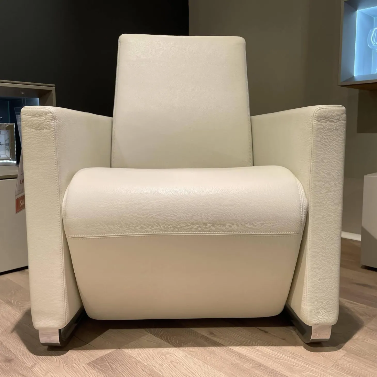 Sessel Classics 164 Leder 43.990 Weiß Kufe Metall