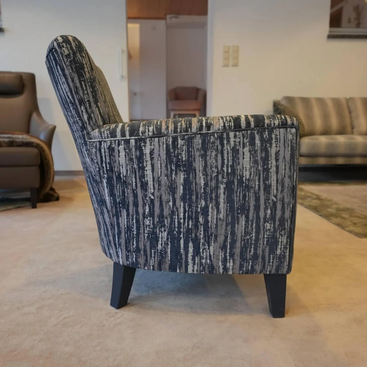 Sessel Contessa BW 109 1000 Stoff Graublau Jab 9-2366-050 Füße Graublau Massivholz Schwarz Lackiert