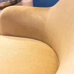 Sessel D.151.4 Bezug Stoff Kubrick K 1951 Beige Gestell Amerikanisches Nussbaumholz