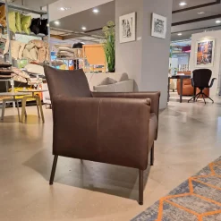 Sessel Dalia Bezug Leder Timber LT0309 Cioccolate Schwarz Gestell Rundrohr Fein Struktur 100 Kohl Schwarz