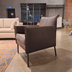 Sessel Dalia Bezug Leder Timber LT0309 Cioccolate Schwarz Gestell Rundrohr Fein Struktur 100 Kohl Schwarz