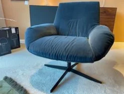 Sessel Daron Stoff City Velvet Reloaded Rauchblau Sternfuß Matt Schwarz