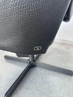 Sessel DS 343 Leder 10 Neck 11 Black Schwarz Gestell Metall Schwarzgrau Inklusive Hocker