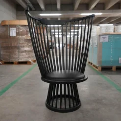 Sessel Fan Chair Indigo Bezug Leder Ash Schwarz Gestell Holz Schwarz