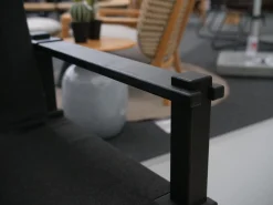 Sessel Farmer Stoff 5094 Schwarz Gestell Esche Schwarz Geölt