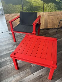 Sessel Farmer Stoff 5094 Schwarz Gestell Esche Geölt Pulver Rot P150 Mit Kunststoffgleitern Inklusive Tisch