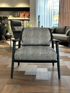 Sessel Gatsby Stoff Scott BW1769 191 C Schwarz Weiß Holzgestell Massiv Esche Schwarz Gebeizt