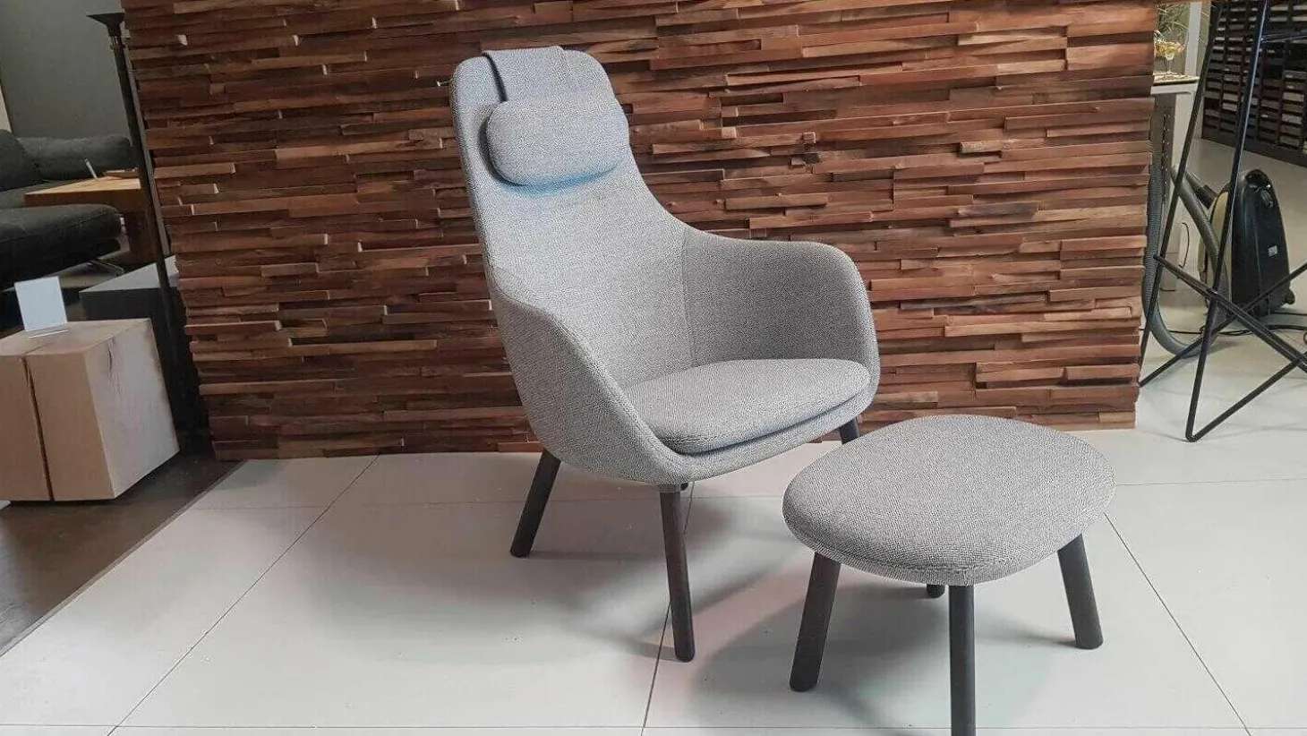 Sessel HAL Lounge Chair Stoff Credo SaltnPepper Grau mit Ottoman und Sitzkissen