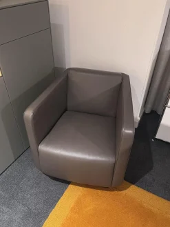 Sessel Hamo Mit Drehteller Leder XO Smart Basalt Grau Gestell Graphit Lackiert