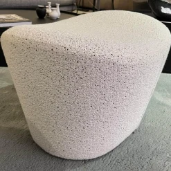 Sessel Harbor Laidback Stoff Sambuco Weiß Gestell Schwarz Pulverbeschichtet Inklusive Hocker