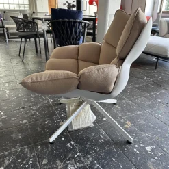 Sessel Husk Outdoor Mit Armlehne Bezug Stoff Sila Altrosa Gestell Aluminium Weiß Lackiert