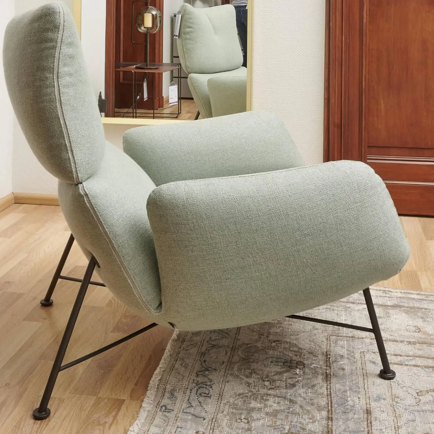 Sessel Jalis Lounge Stoff 8305 Mintgrün Grün Grau Drahtgestell F01 Schwarzbraun Inklusive Hocker