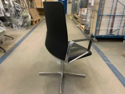 Sessel Leadchair Leder Elen 65 Black 1230 4-Fuß-Kreuz Aluminium