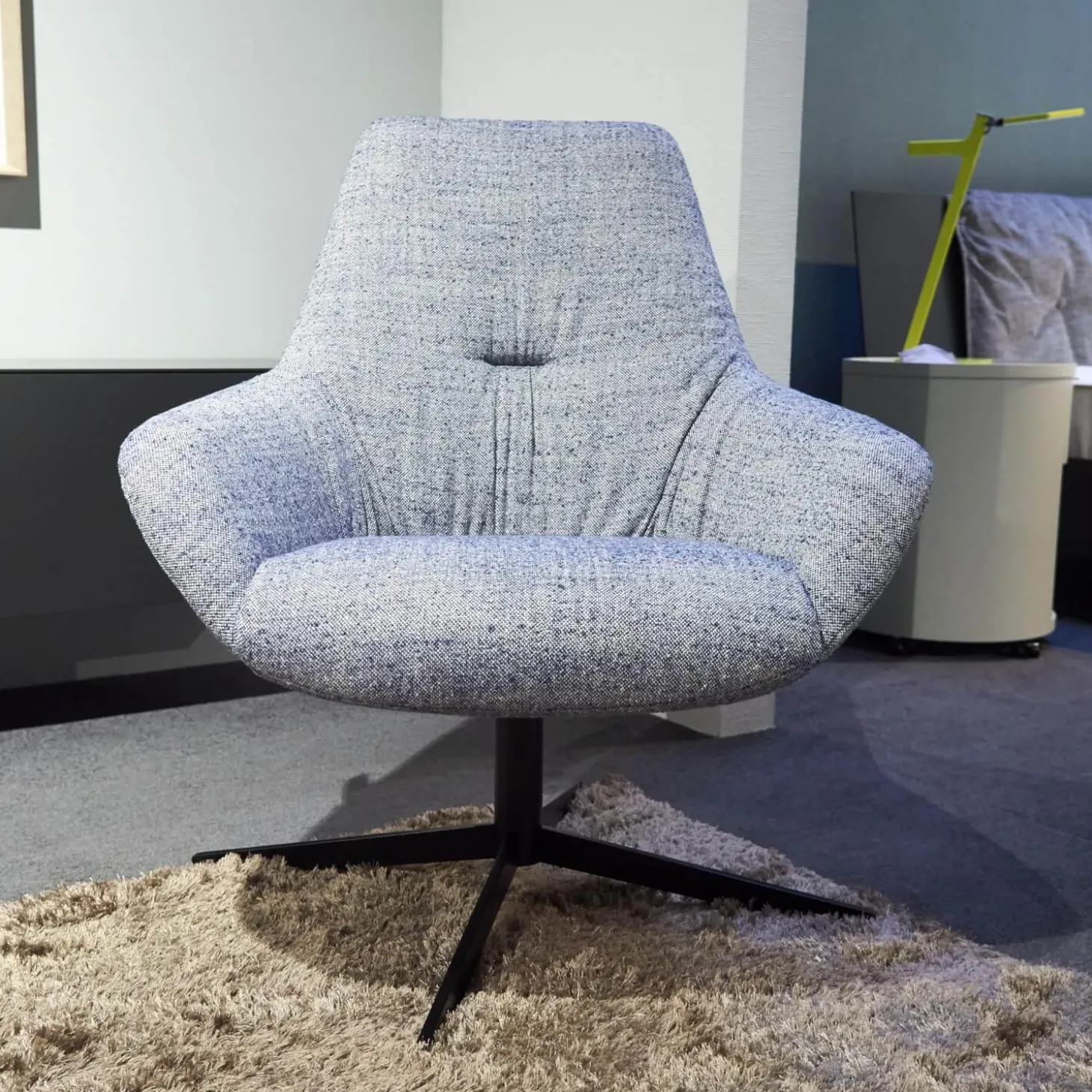 Sessel Liv 2181 Stoff 3lfm Spring Grau Blau Fußkreuz Stahl Schwarz Matt Pulverbeschichtet Mit Kunststoffgleitern