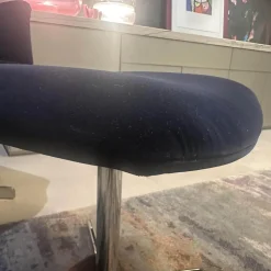 Sessel Lomo Stoff Samt Dunkelblau Gestell Verchromt Inklusive Hocker