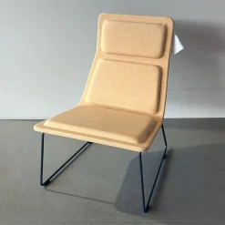 Sessel Low Pad LW 3 Stoff B LO 1048 Grigio Anthrazit Gelb Gestell Schwarz Matt Pulverbeschichtet