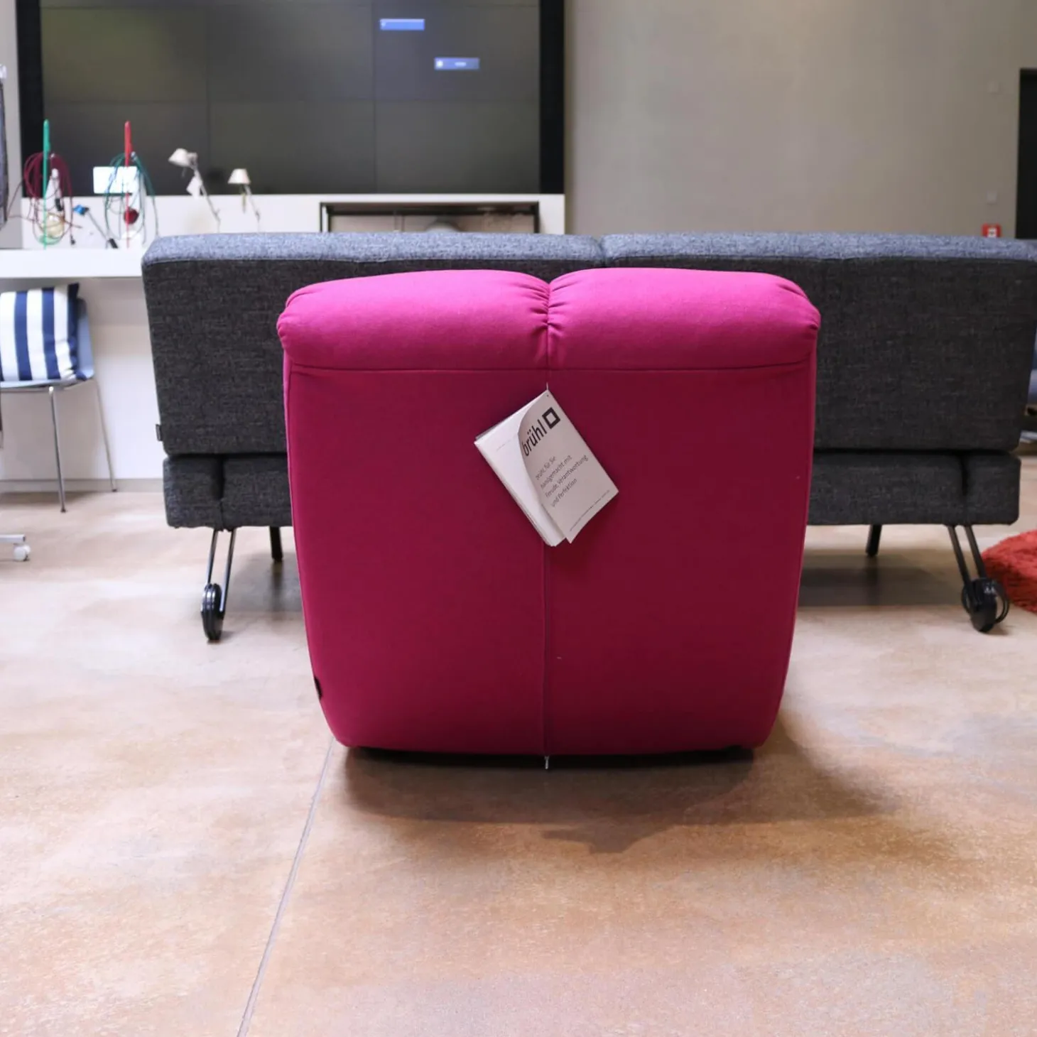 Sessel Lucky 1 Basic Rocking Chair Stoff Wollfilz Zyklam