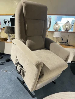 Sessel Mainz Stoff Nuvano Schlamm Beige Grau Gestell Motorisch Mit Aufstehhilfe