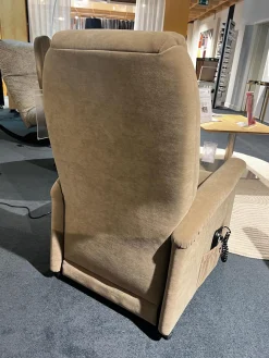 Sessel Mainz Stoff Nuvano Schlamm Beige Grau Gestell Motorisch Mit Aufstehhilfe