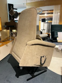 Sessel Mainz Stoff Nuvano Schlamm Beige Grau Gestell Motorisch Mit Aufstehhilfe