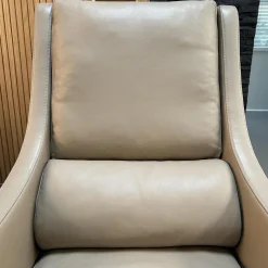 Sessel Mit Hocker Credo Bezug Leder Grain L7067C Beige Creme Holzfüße