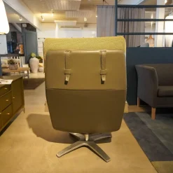 Sessel Mit Hocker Nasa Stoff Grün Gemustert Arm Und Rückenlehne Dunkelgraues Leder