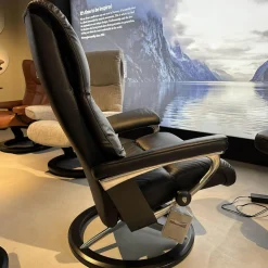 Sessel Mit Hocker View L Signature Bezug Leder Batick Black Schwarz Gestell Schwarz