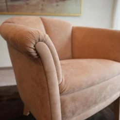 Sessel Model King Bezug Alkantara 112 Lachs Ton Massivholzgestell