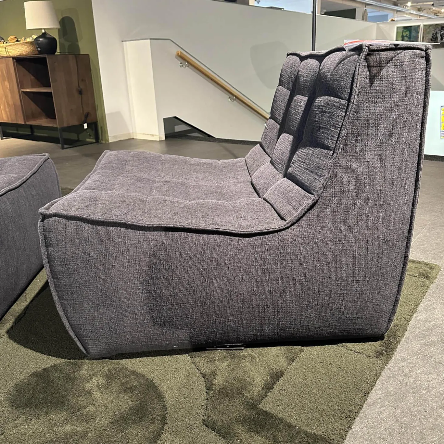 Sessel N701 Bezug Stoff Moss Eco Graphite Grau Rahmen Hoz Inklusive Hocker