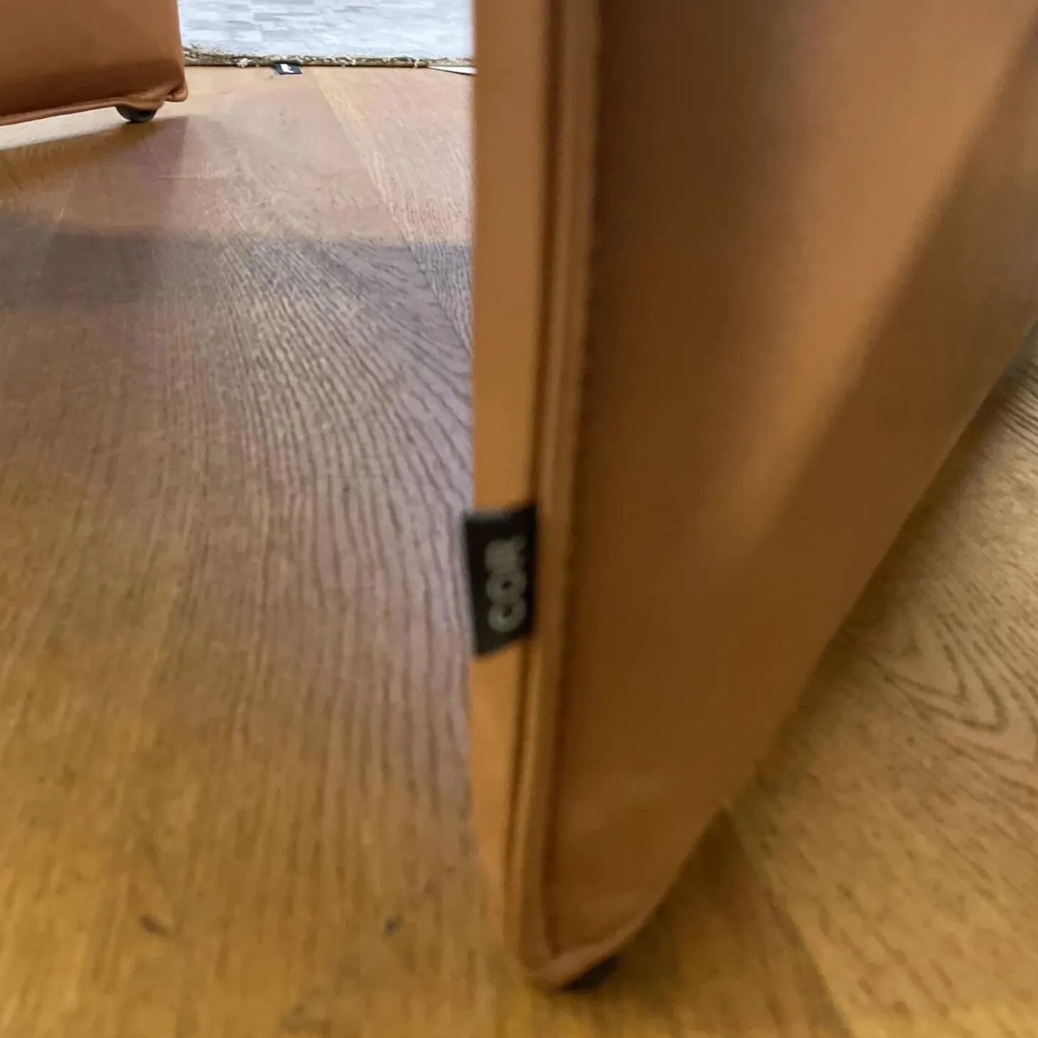 Sessel Noto Leder 922 Cognac Mit Rollen Und Filzgleitern