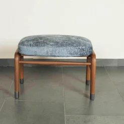 Sessel Ortiga Stoff Timo Blau Gestell Canaletto Nussbaum Leder Kordel Tabak mit Hocker