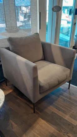 Sessel Pilotis Nubukleder Grigio 684 Grau Füße Metall Chrom Filzgleiter Schwarz