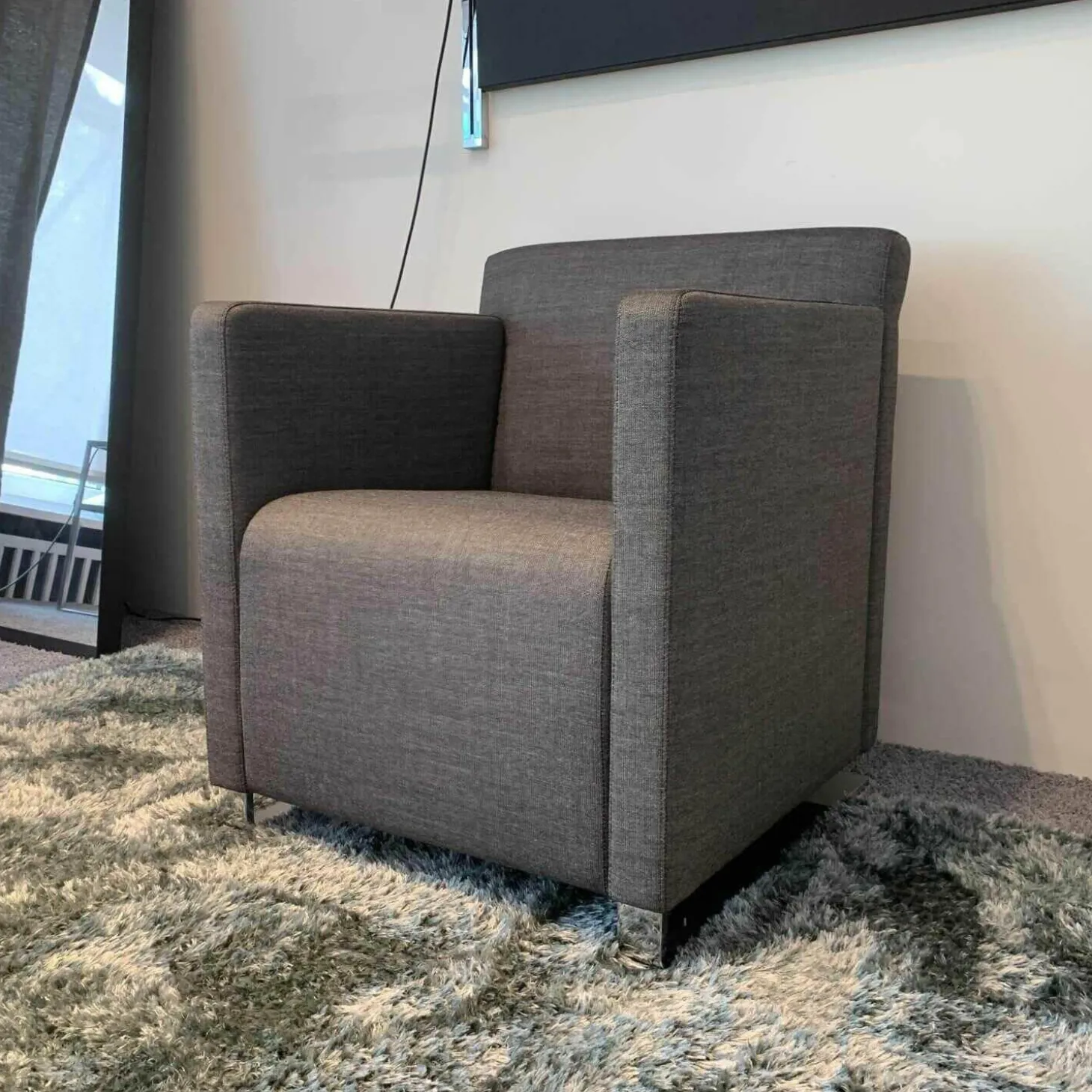 Sessel Quant 30145 Stoff Grau Kufe Chrom