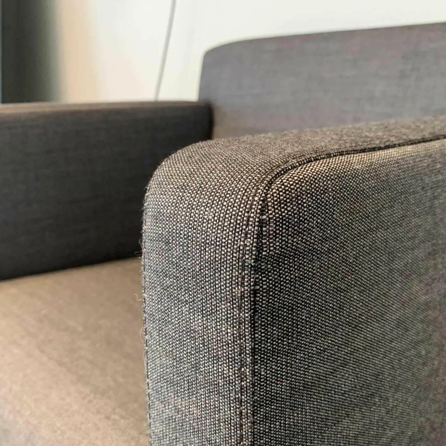 Sessel Quant 30145 Stoff Grau Kufe Chrom